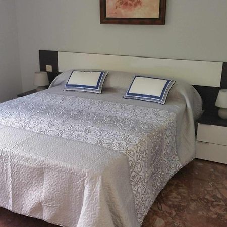 Sauces Parking Gratis Climatizado Apartment Jaén Exterior photo