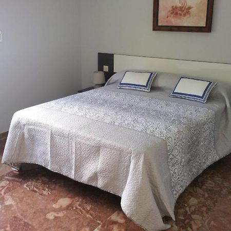Sauces Parking Gratis Climatizado Apartment Jaén Exterior photo